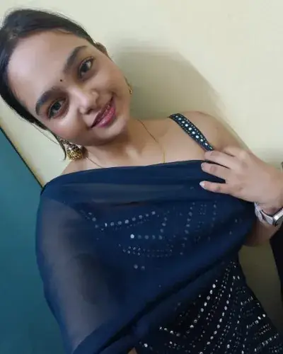 Saoner Escorts Service